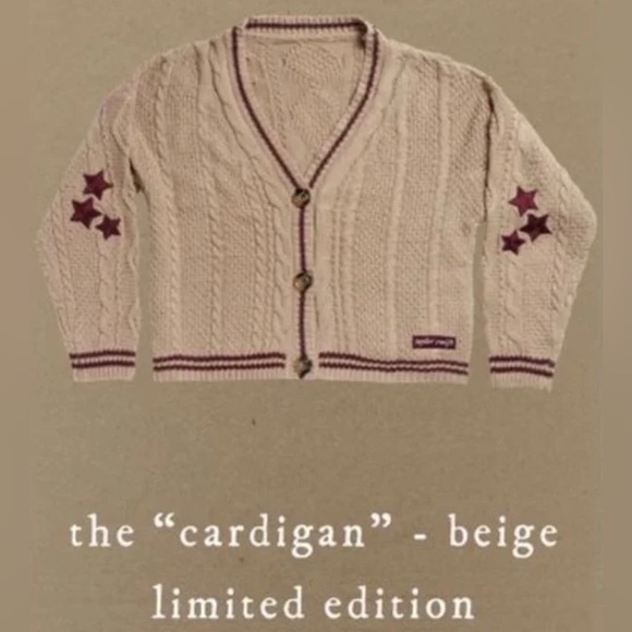 ISO legit Taylor Swift cardigans Folklore, Taylor Swift tag & Holiday green/tan - Picture 10 of 14